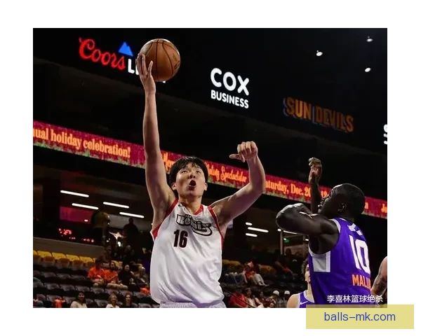 杨瀚森17分11篮板回暖表现力挺 G联赛混音34分逆转猛龙失利 杨瀚森17分11篮板回暖表现力挺 G联赛混音34分逆转猛龙失利