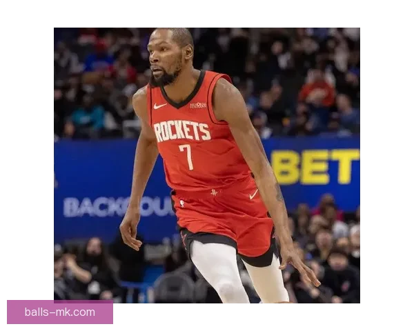 杜兰特:阿门与史密斯稳定发挥让球队更具竞争力输球就成众矢之的 杜兰特:阿门与史密斯稳定发挥让球队更具竞争力输球就成众矢之的