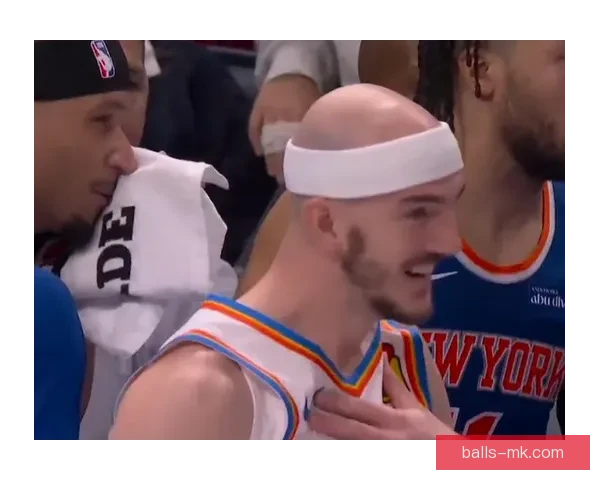 卡鲁索抢水壶失败哈特机智躲闪反而泼水前队友全程笑翻